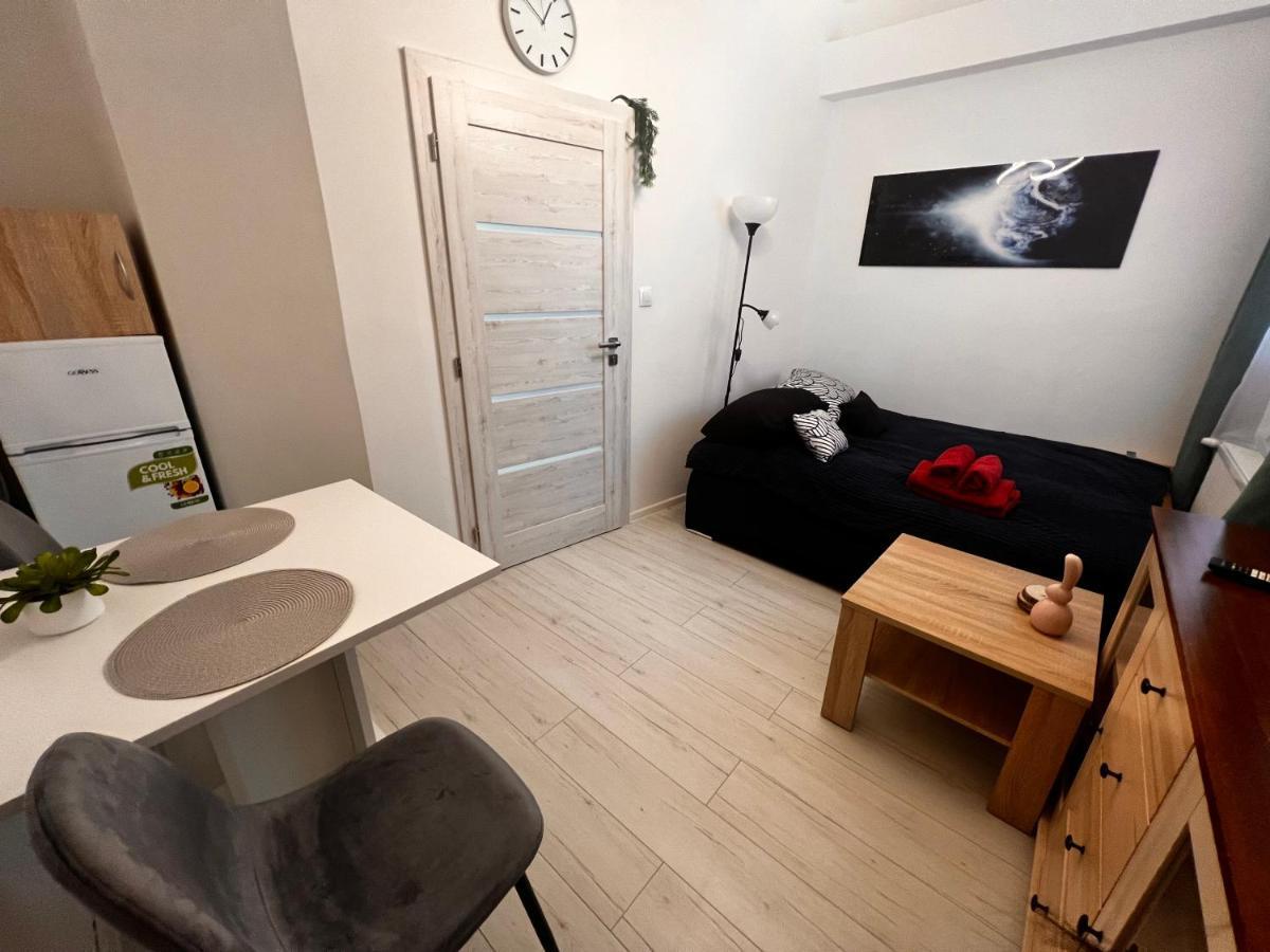 Apartmany V Centre - Vlastna Izba So Spolocnou Kuchynou A Kupelnou Moze Byt Zdielana 2 Inymi Izbami Martin Eksteriør bilde